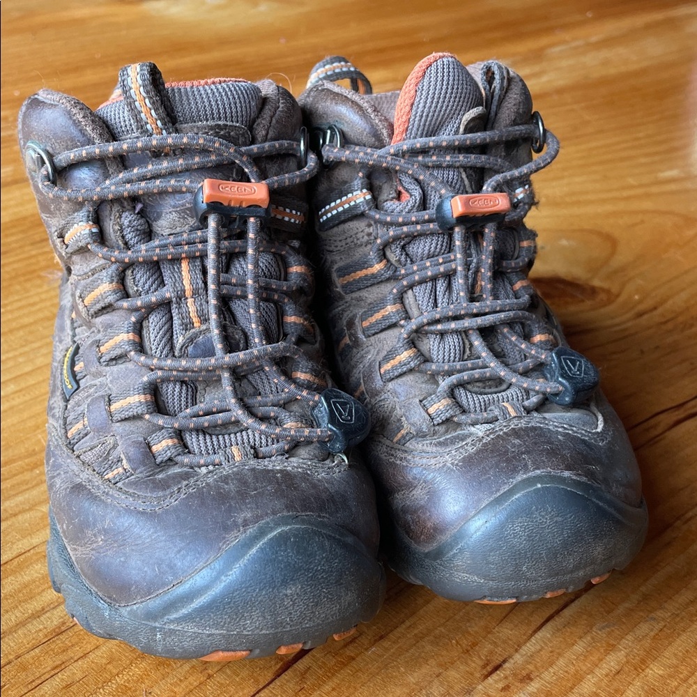 Keen Hiking Boots
